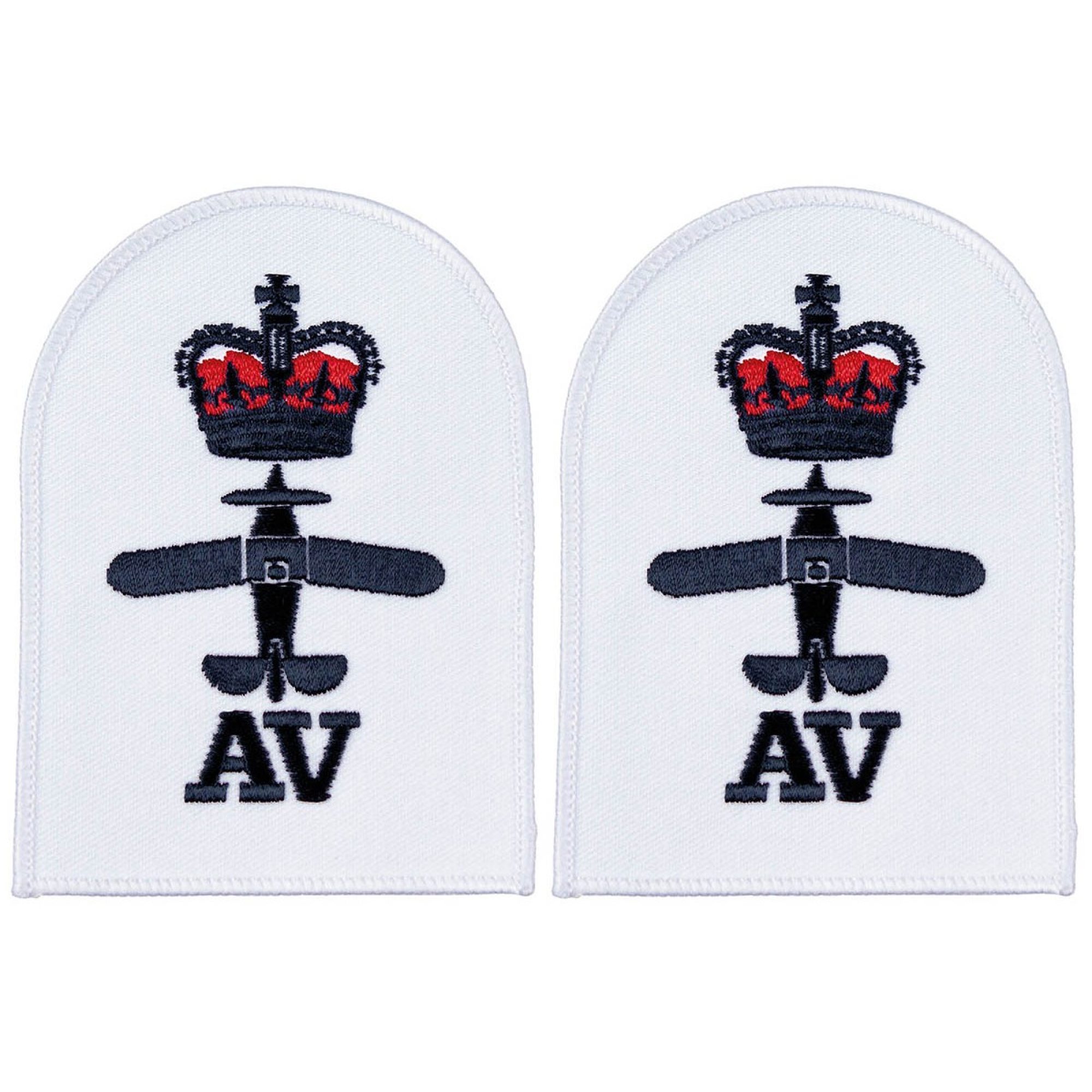 Brit. Stickabzeichen,  weiß, „ROYAL NAVY,   AV“,  neuw. (10 Stück)